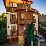 Bursztynowa 13 3* グダニスク