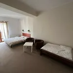 Bursztynowa 13