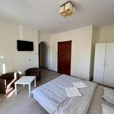 Bursztynowa 13 Πανσιόν 3*